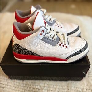 Air Jordan 3 Retro "Fire Red"